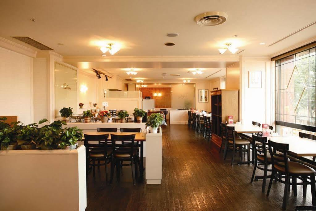 Hotel Sunroute Sapporo Zewnętrze zdjęcie
